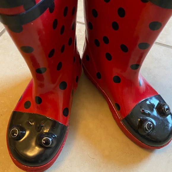 ladybug rain boots